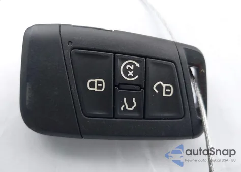 2023 Volkswagen Tiguan 2.0T Se R-Line Black z USA, uszkodzony, nr VIN 3VV8B7AX9PM068226